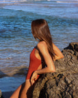 APSLEY ONE PIECE || Cinnamon